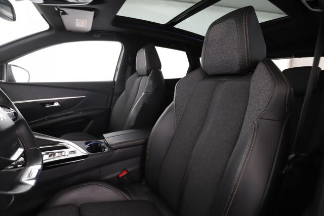 Peugeot 3008 image 7