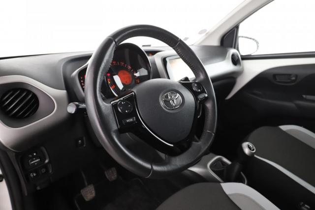 Toyota Aygo image 5