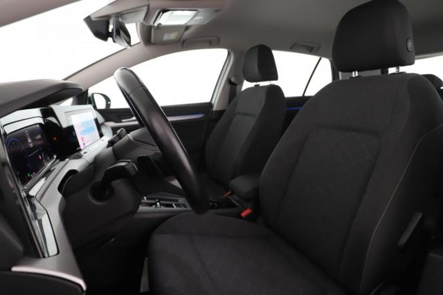Volkswagen Golf image 2