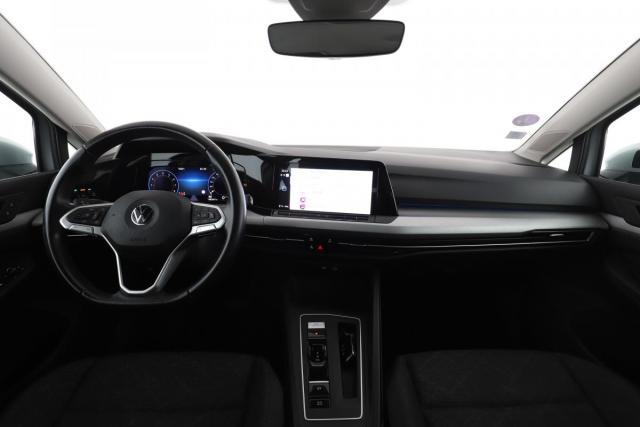 Volkswagen Golf image 9