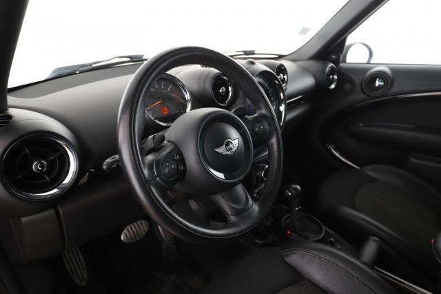 Mini Countryman image 9