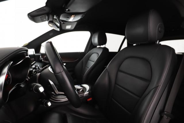 Mercedes Benz Glc image 9