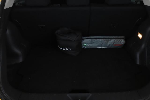 Nissan Juke image 9