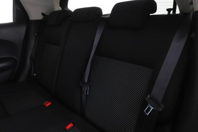 Nissan Juke image 5