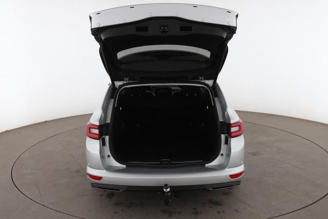 Renault Talisman Estate image 3