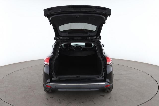 Renault Clio Estate image 1