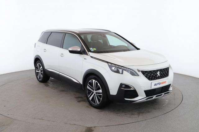 Peugeot 5008 image 8