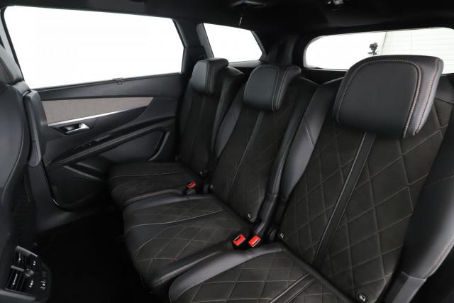 Peugeot 5008 image 3