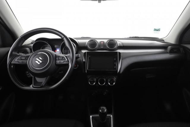 Suzuki Swift image 8