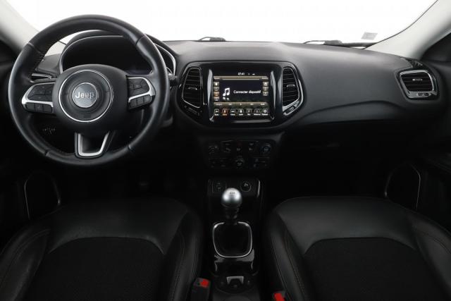 Jeep Compass image 3