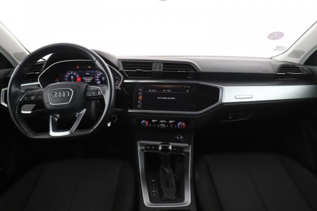 Audi Q3 image 2