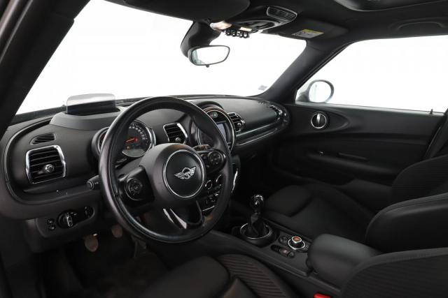 Mini Clubman image 8