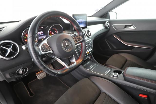 Mercedes Benz Gla image 5