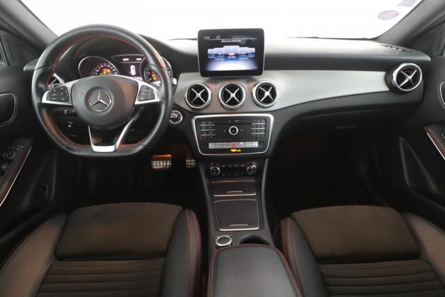 Mercedes Benz Gla image 4