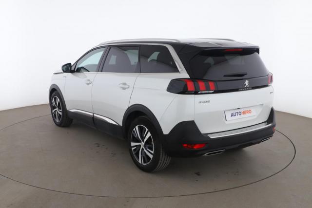 Peugeot 5008 image 5