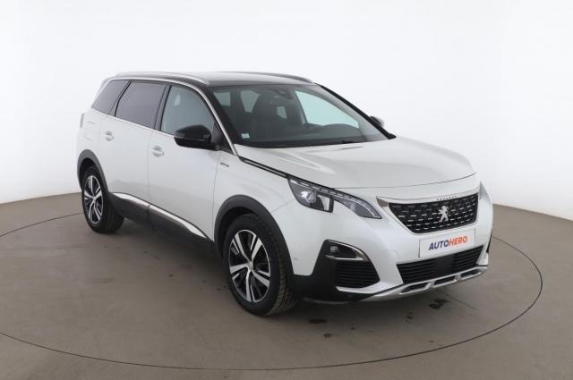 Peugeot 5008 image 1