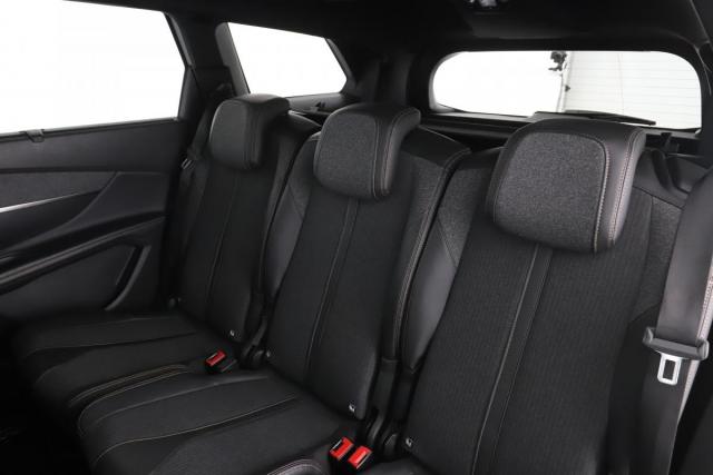 Peugeot 5008 image 7