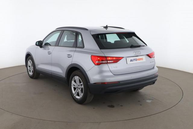 Audi Q3 image 8