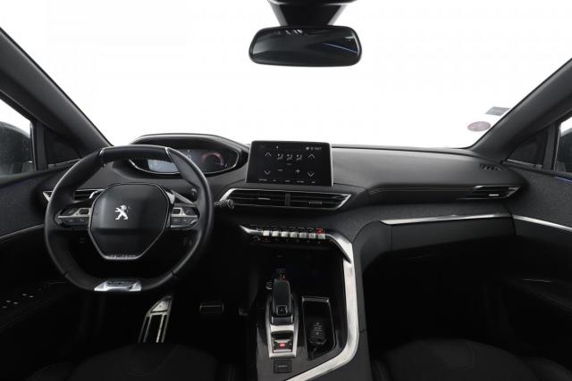 Peugeot 3008 image 3