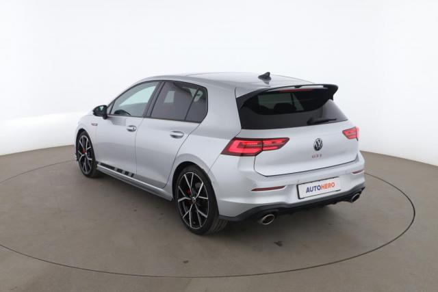 Volkswagen Golf image 1