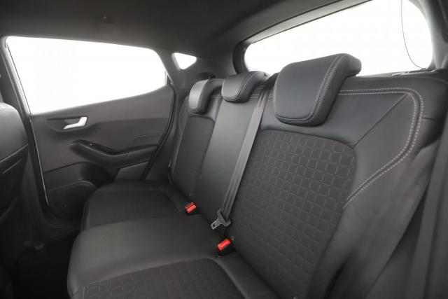Ford Fiesta image 2