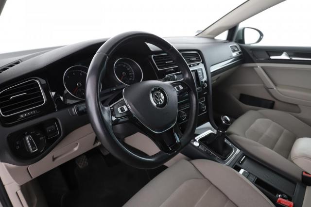 Volkswagen Golf image 7