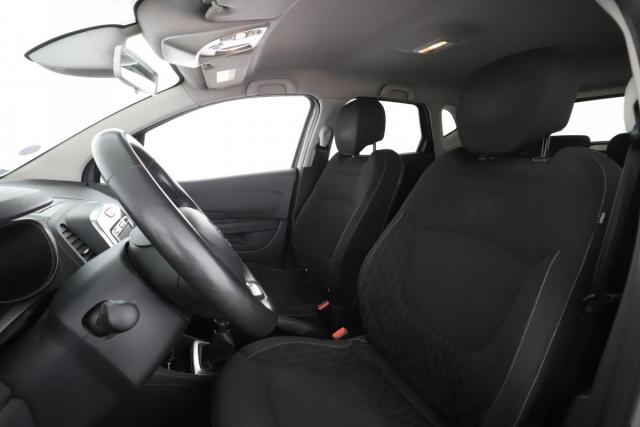 Renault Captur image 9