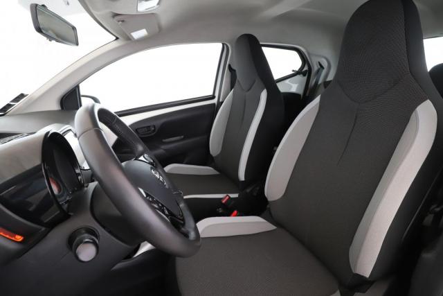 Toyota Aygo image 7