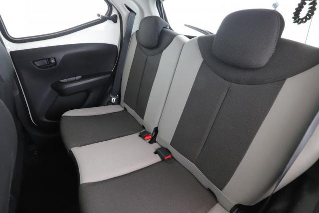 Toyota Aygo image 9