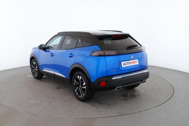 Peugeot 2008 image 3