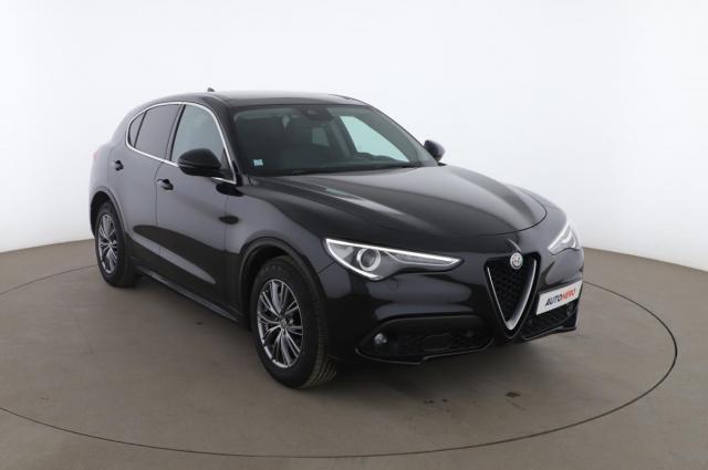 Alfa Romeo Stelvio image 5