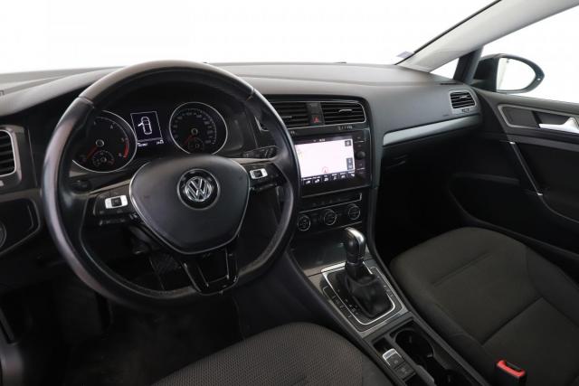 Volkswagen Golf image 7