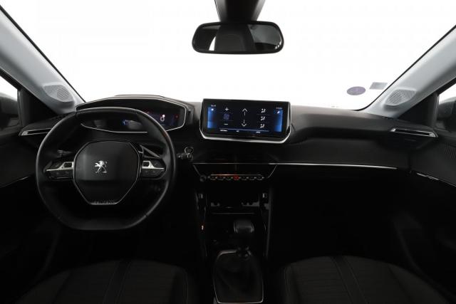 Peugeot 208 image 6