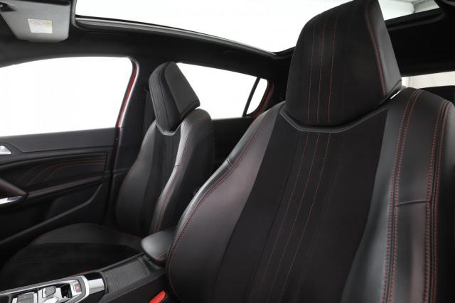 Peugeot 308 image 7
