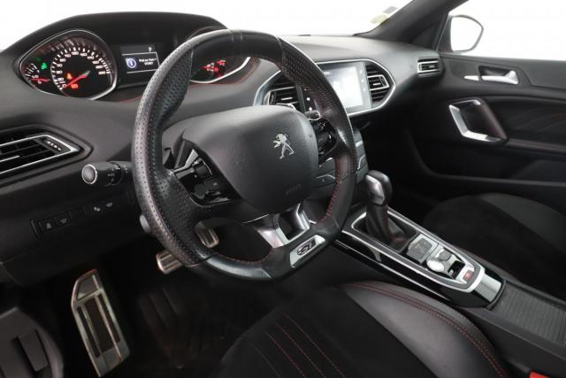 Peugeot 308 image 9