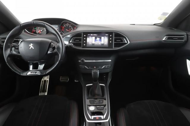 Peugeot 308 image 2