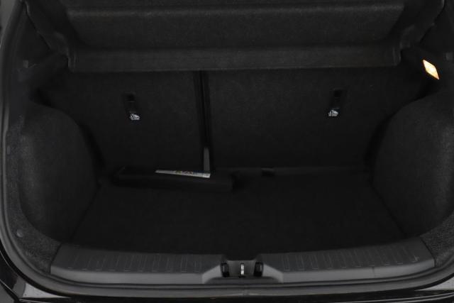 Nissan Micra image 2