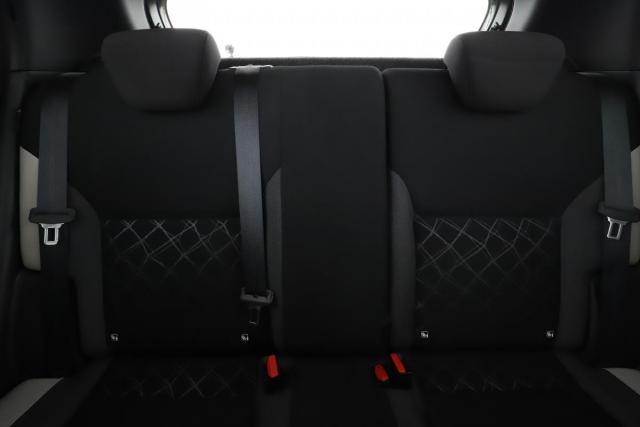 Nissan Micra image 4