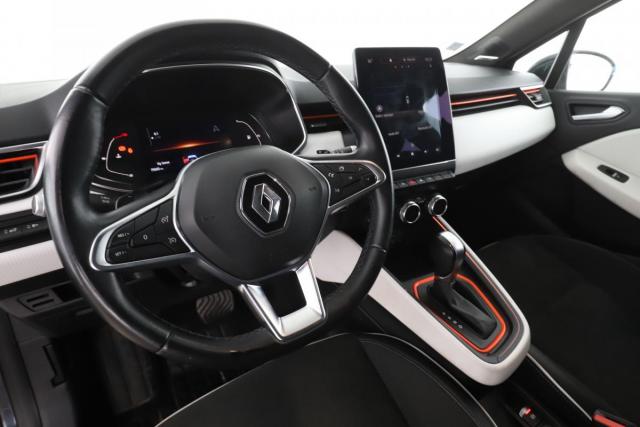Renault Clio image 2