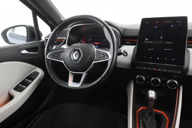 Renault Clio image 9