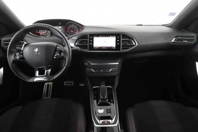 Peugeot 308 image 8