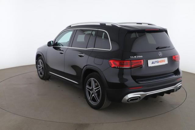 Mercedes Benz Glb image 2