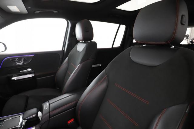 Mercedes Benz Glb image 7