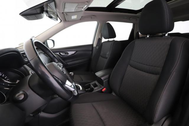 Nissan X-Trail image 6