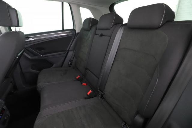 Volkswagen Tiguan image 9