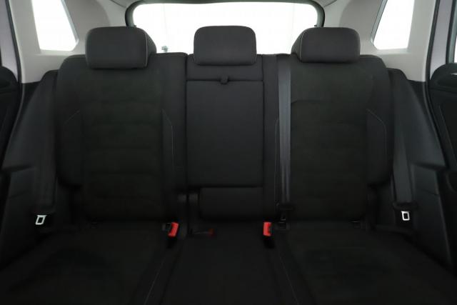 Volkswagen Tiguan image 6