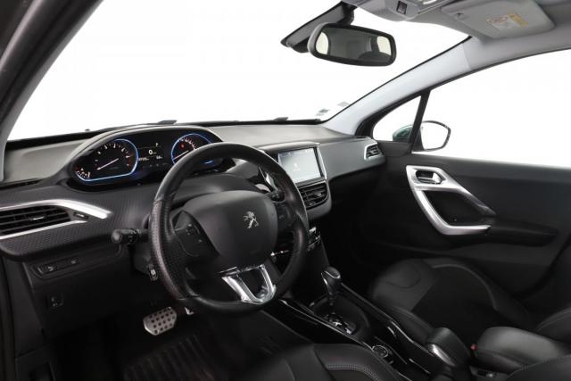 Peugeot 2008 image 5