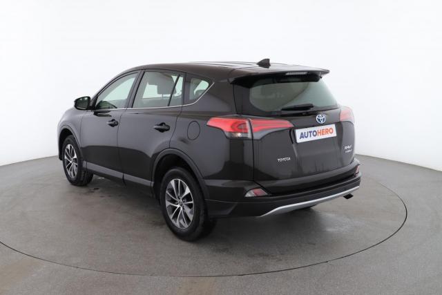 Toyota Rav4 image 6