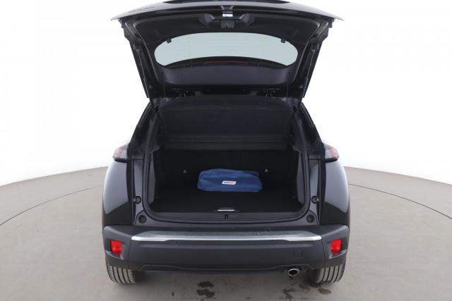 Peugeot 2008 image 3