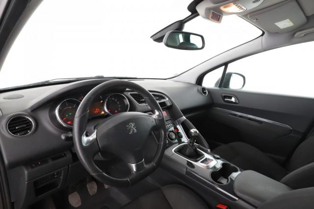 Peugeot 3008 image 9